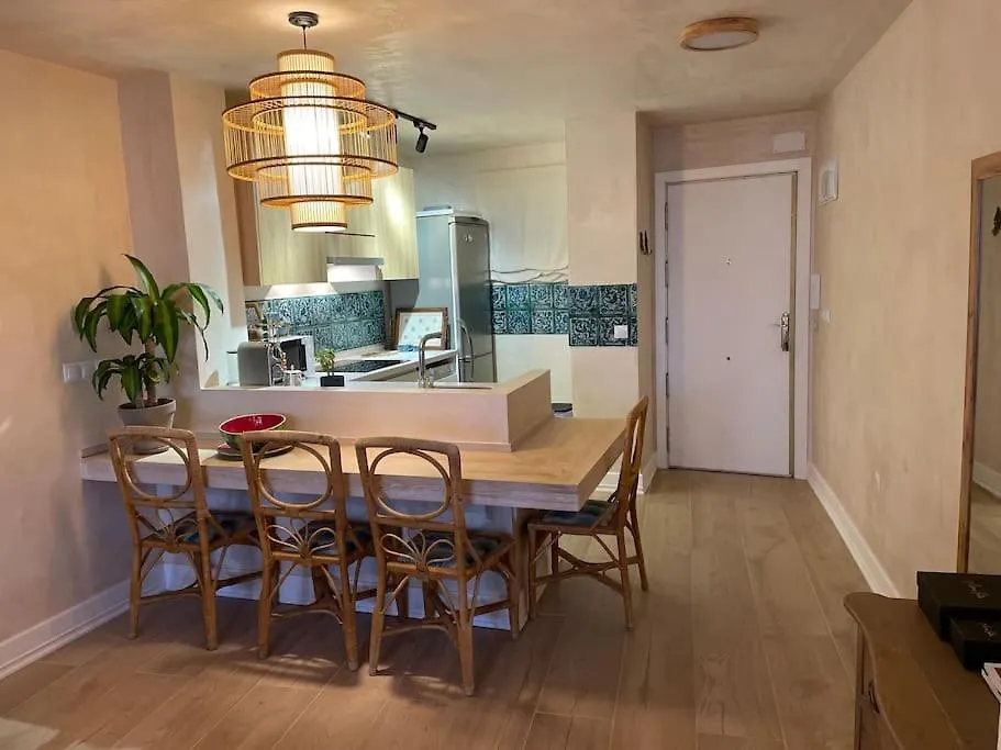 Maravilloso Apartamento En Primera Linea De Playa. Torreguadiaro 0*,  Hiszpania