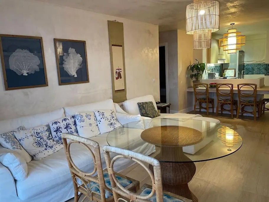 Maravilloso Apartamento En Primera Linea De Playa. Torreguadiaro 0*,  Hiszpania
