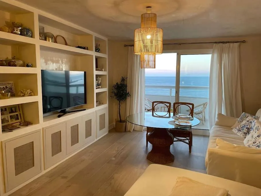 Maravilloso Apartamento En Primera Linea De Playa. Torreguadiaro