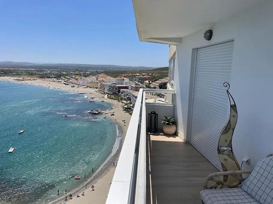 Maravilloso Apartamento En Primera Linea De Playa. 托雷加迪亚罗 公寓